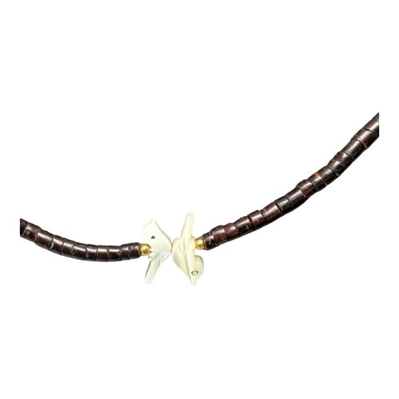 VTG Zuni Fetish Child's Necklace Carved MOP Birds on Dark Coco Heishi Beads - Picture 3 of 9